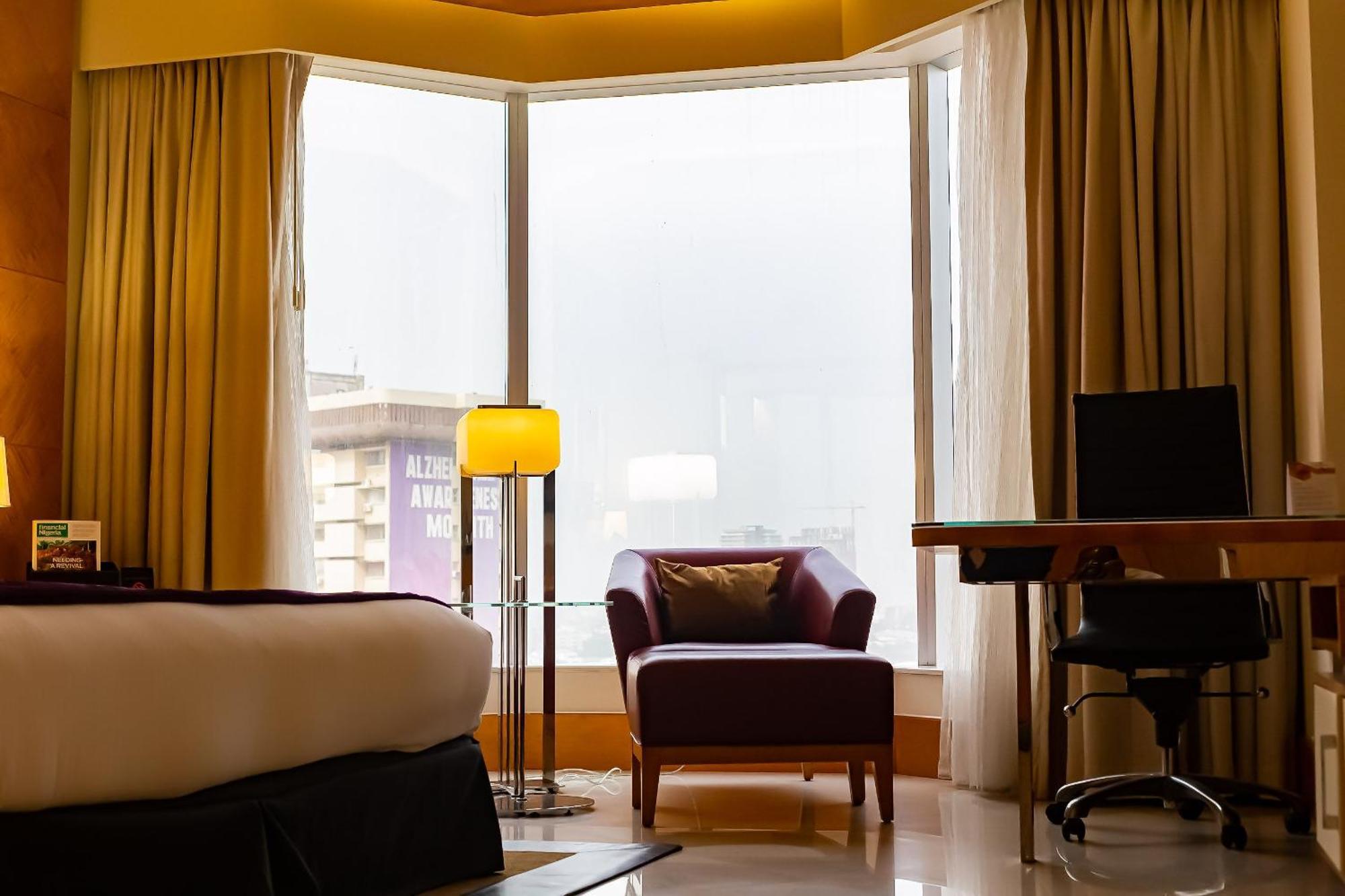 Lagos Continental Hotel Exterior foto A room at the hotel