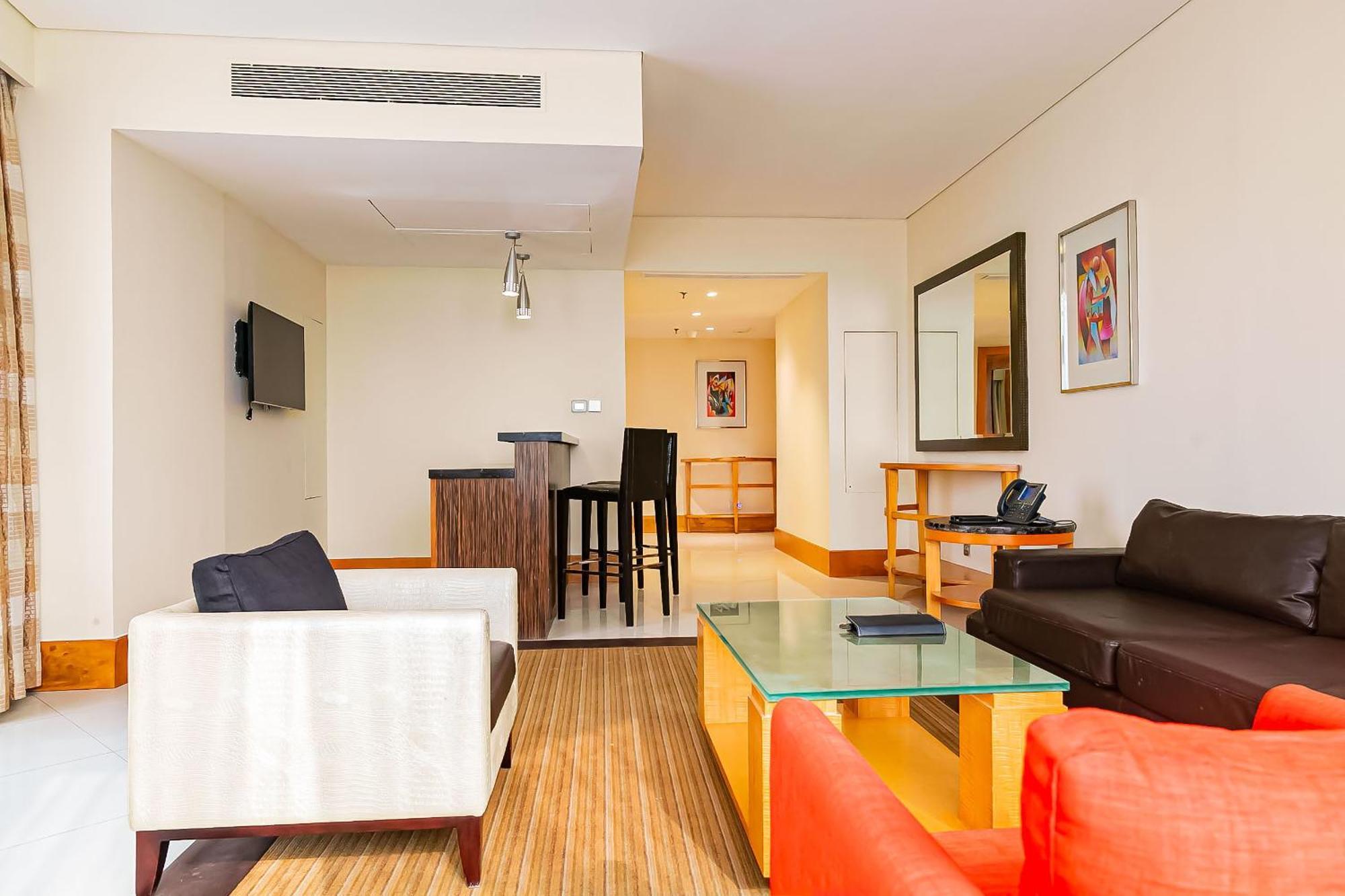 Lagos Continental Hotel Exterior foto A typical apartment at the hotel