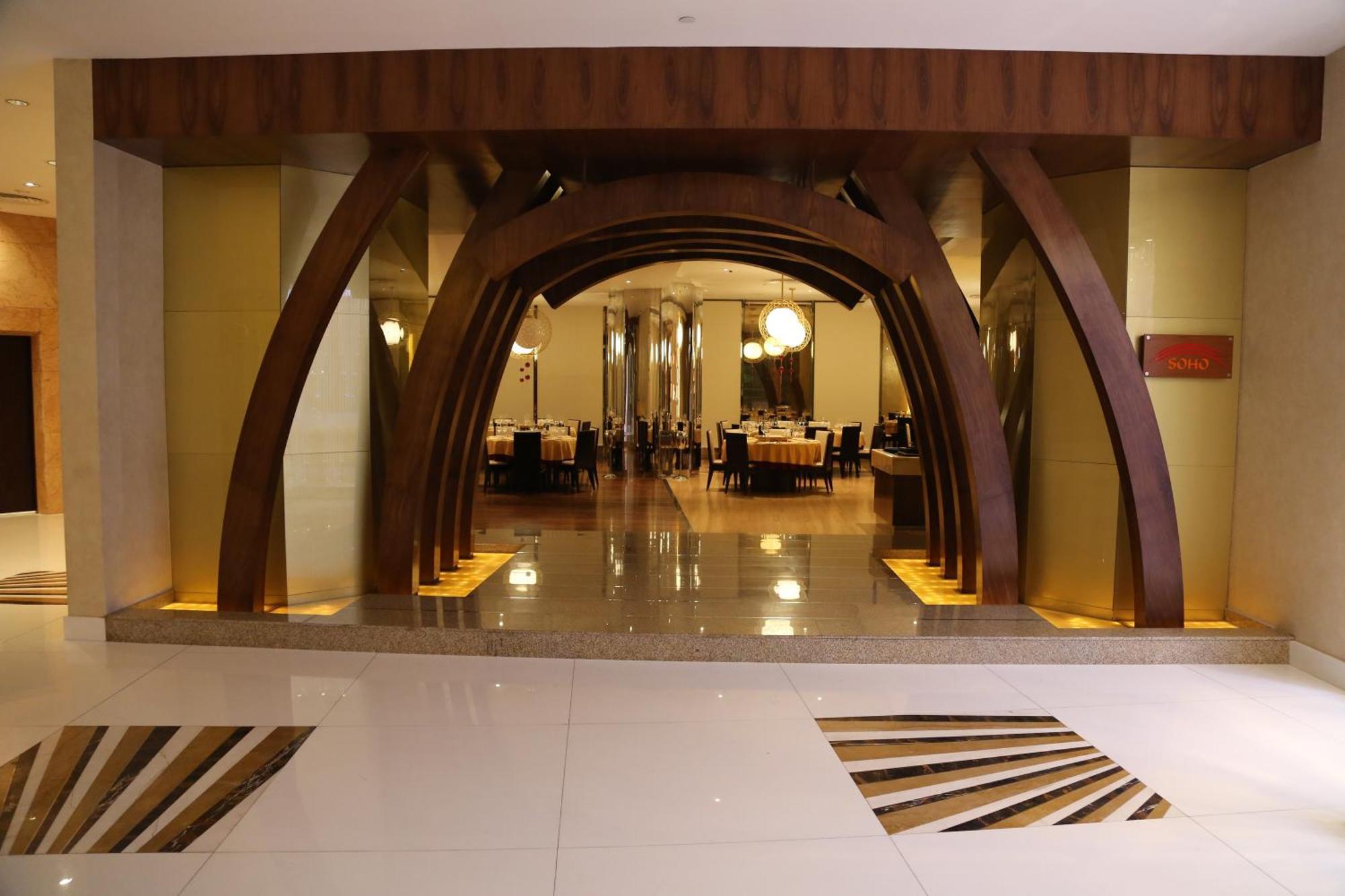 Lagos Continental Hotel Exterior foto The interior of the hotel